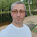 Макс, 33 года