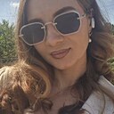 Ona, 32 года