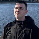 Максим, 23 года