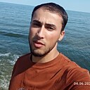 Мухаумин, 26 лет