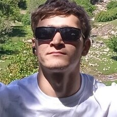 Фотография мужчины Вадим, 20 лет из г. Алматы