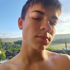 Фотография мужчины Лёня, 18 лет из г. Цивильск