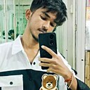 Avinash, 20 лет