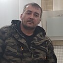 Ден, 44 года