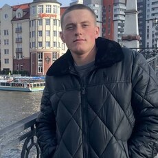 Фотография мужчины Анатолий, 21 год из г. Красноярск