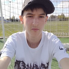 Фотография мужчины Вадим, 18 лет из г. Тутаев