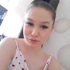 Фотография девушки Ульяна, 21 год из г. Ижевск