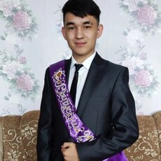 Фотография мужчины Азамат, 19 лет из г. Сургут