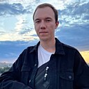 Роман, 25 лет