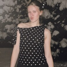Фотография девушки Полина, 18 лет из г. Санкт-Петербург