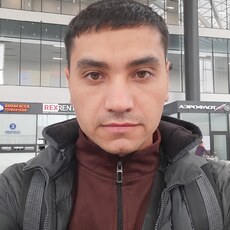 Фотография мужчины Shohruz, 30 лет из г. Горно-Алтайск