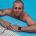 Михаил, 37 лет