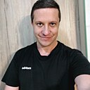 Макс, 33 года