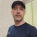 Максим, 44 года