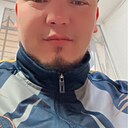 Kazakh, 33 года