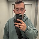 Максим, 18 лет