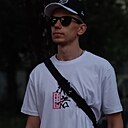 Кирилл, 20 лет
