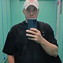 Саша, 32 года