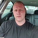 Илья, 33 года
