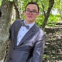 Арсений, 18 лет
