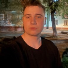 Фотография мужчины Петя, 20 лет из г. Нижний Тагил