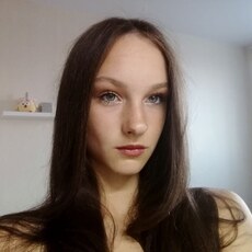 Фотография девушки Настя, 18 лет из г. Минск