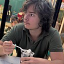 Хамзат, 18 лет