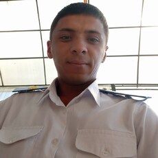 Фотография мужчины Aziz, 32 года из г. Омск