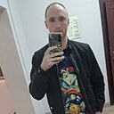 Илья, 33 года
