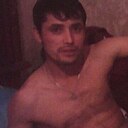 Иса, 39 лет