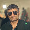 Гарик, 42 года