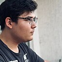 Theodore, 24 года
