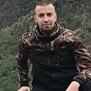 Vik, 31 год