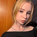 Анастасия, 18 лет