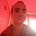 Владислав Попов, 25 лет