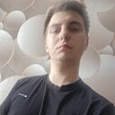Максим, 23 года