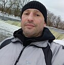 Максим, 44 года