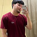 Азизбек, 22 года