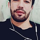 У M, 28 лет