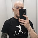 Иса, 37 лет