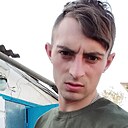 Толя, 24 года