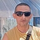 Неважно, 42 года