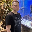 Денис, 33 года