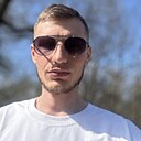 Артур, 24 года