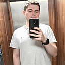 Лев, 26 лет