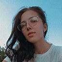 Юля, 25 лет