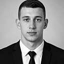 Денис, 23 года