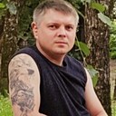 Макс, 32 года