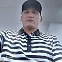 Рустам, 33 года