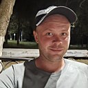Виктор, 33 года